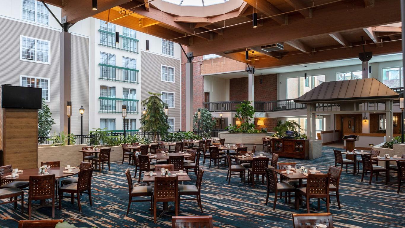 DoubleTree by Hilton Burlington Vermont