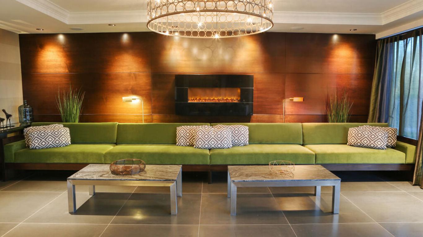 Sandman Hotel Abbotsford Airport