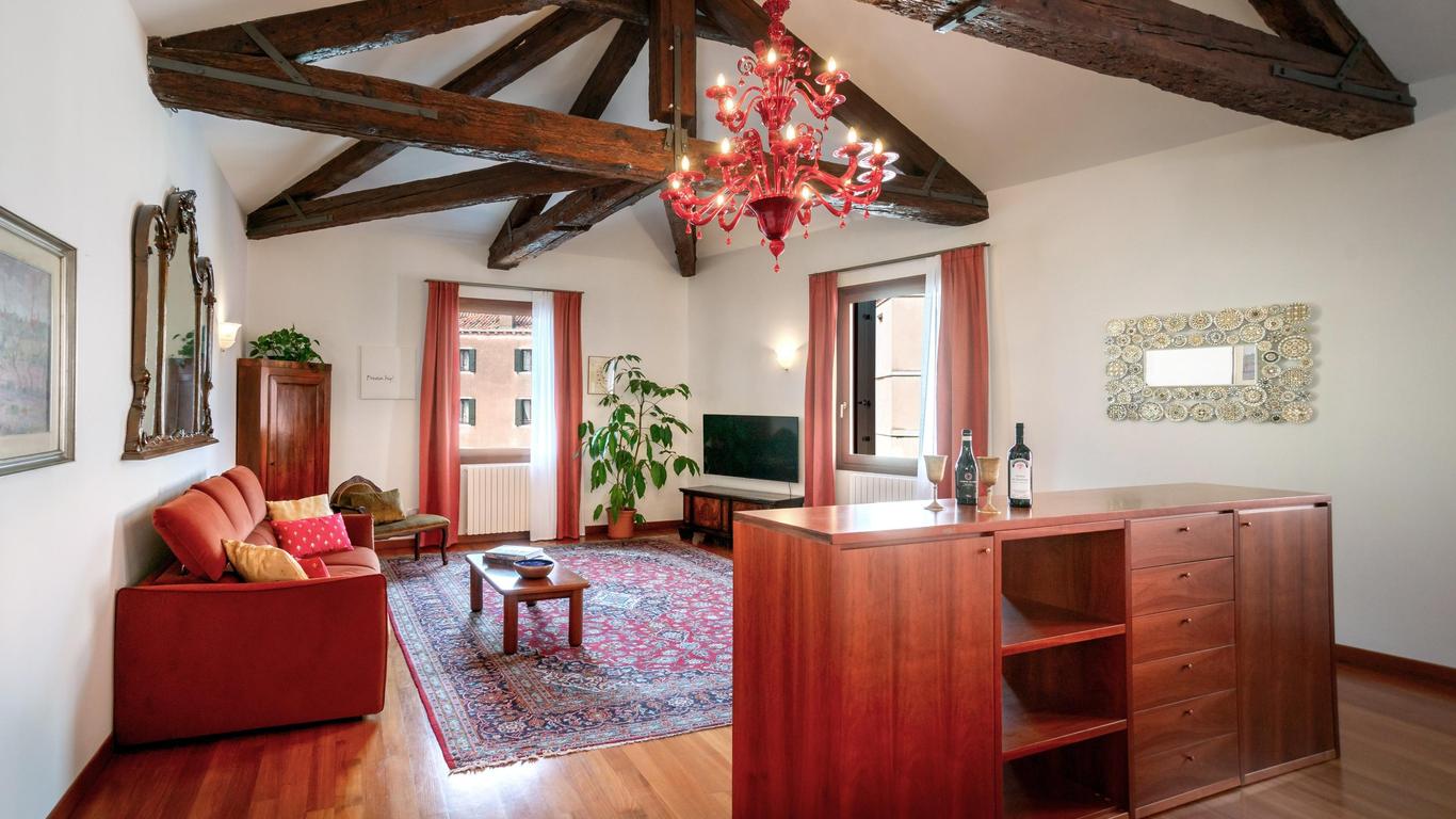 Palazzo San Luca
