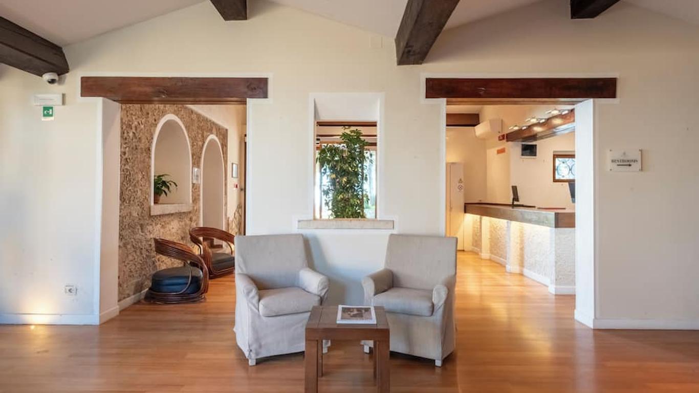 Boutique Hotel Torre Di Cala Piccola