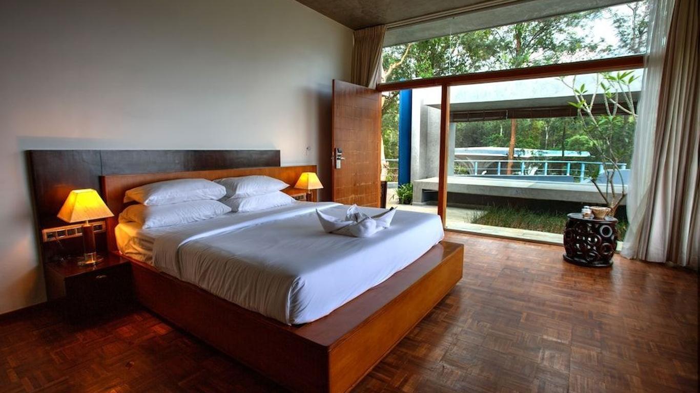 Java Rain Resort