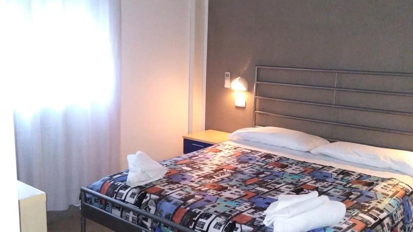Fasthotel