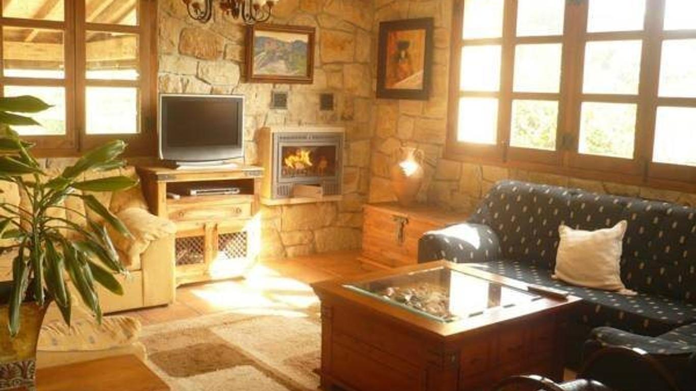 Hotel Rural Alavera