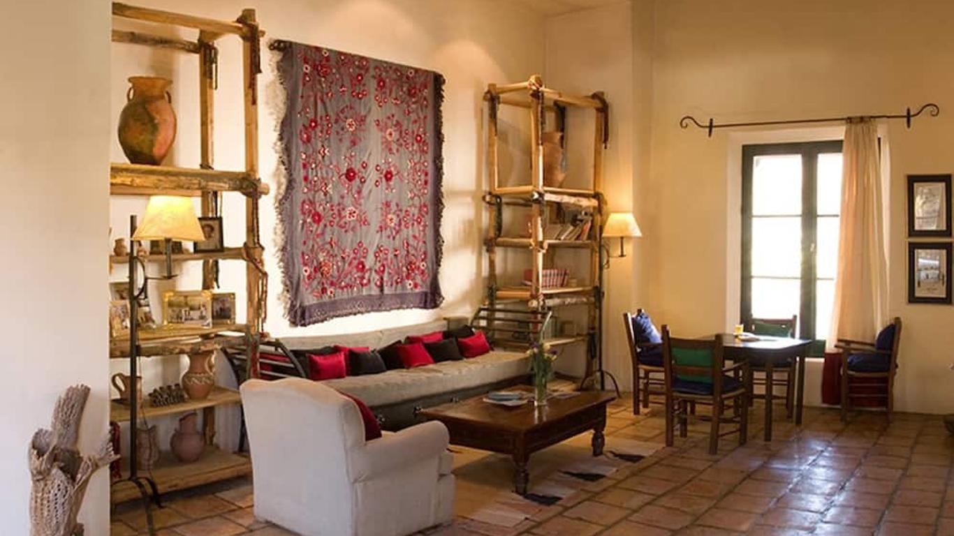 Hotel El Manantial del Silencio