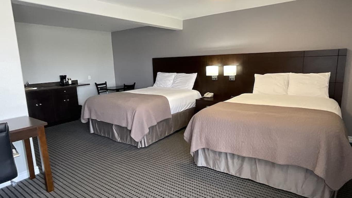 Royal Napanee Inn