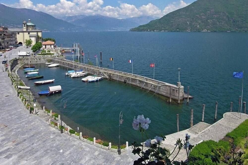 Vista esterna Foto