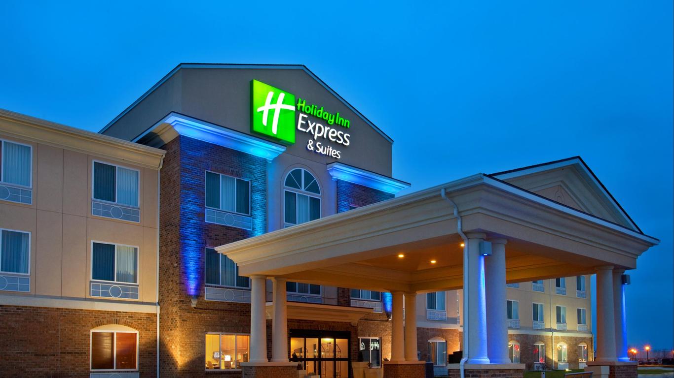 Holiday Inn Express & Suites Mattoon