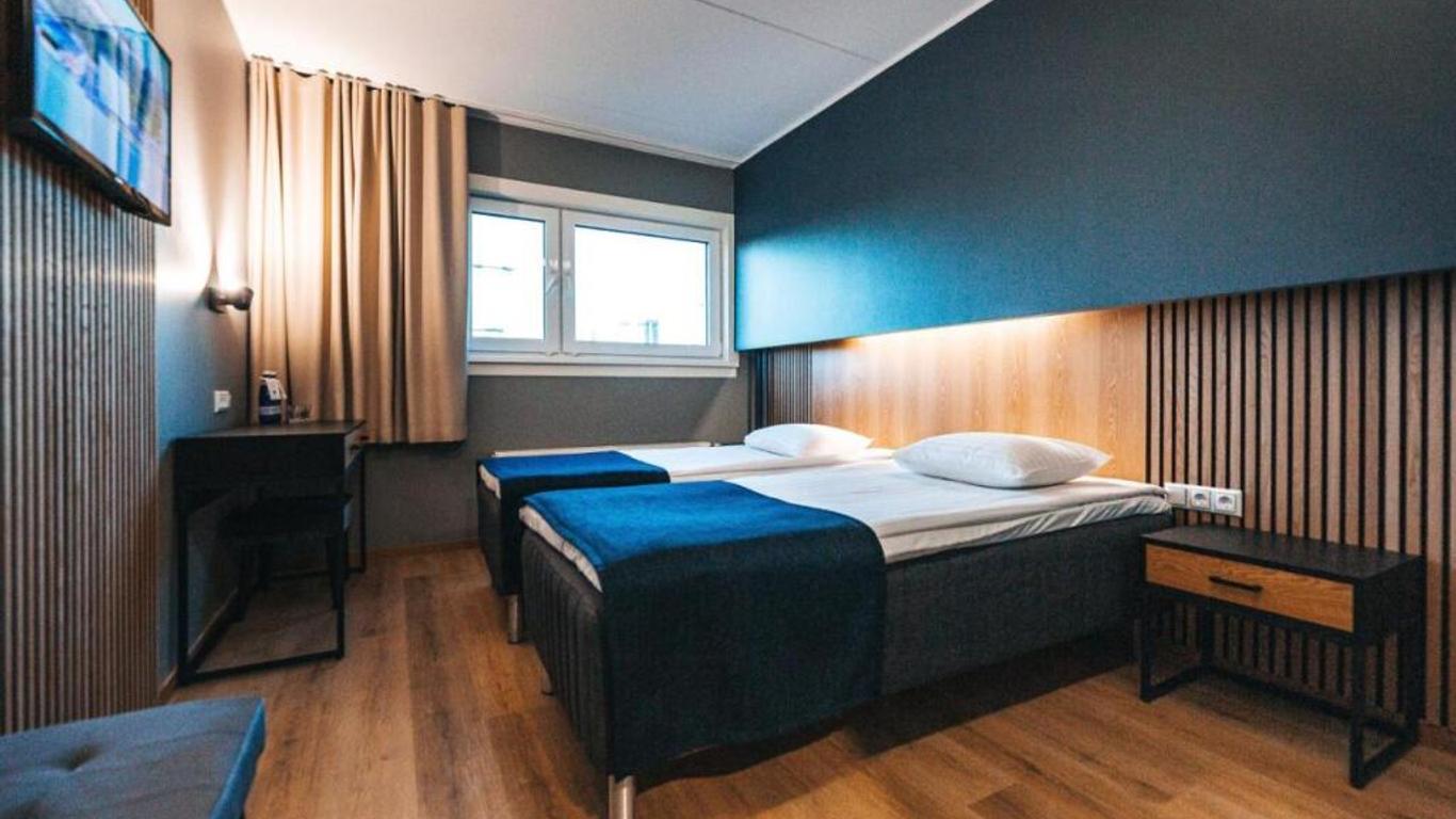Go Hotel Shnelli