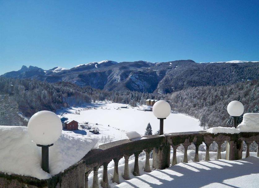 Vista esterna Foto