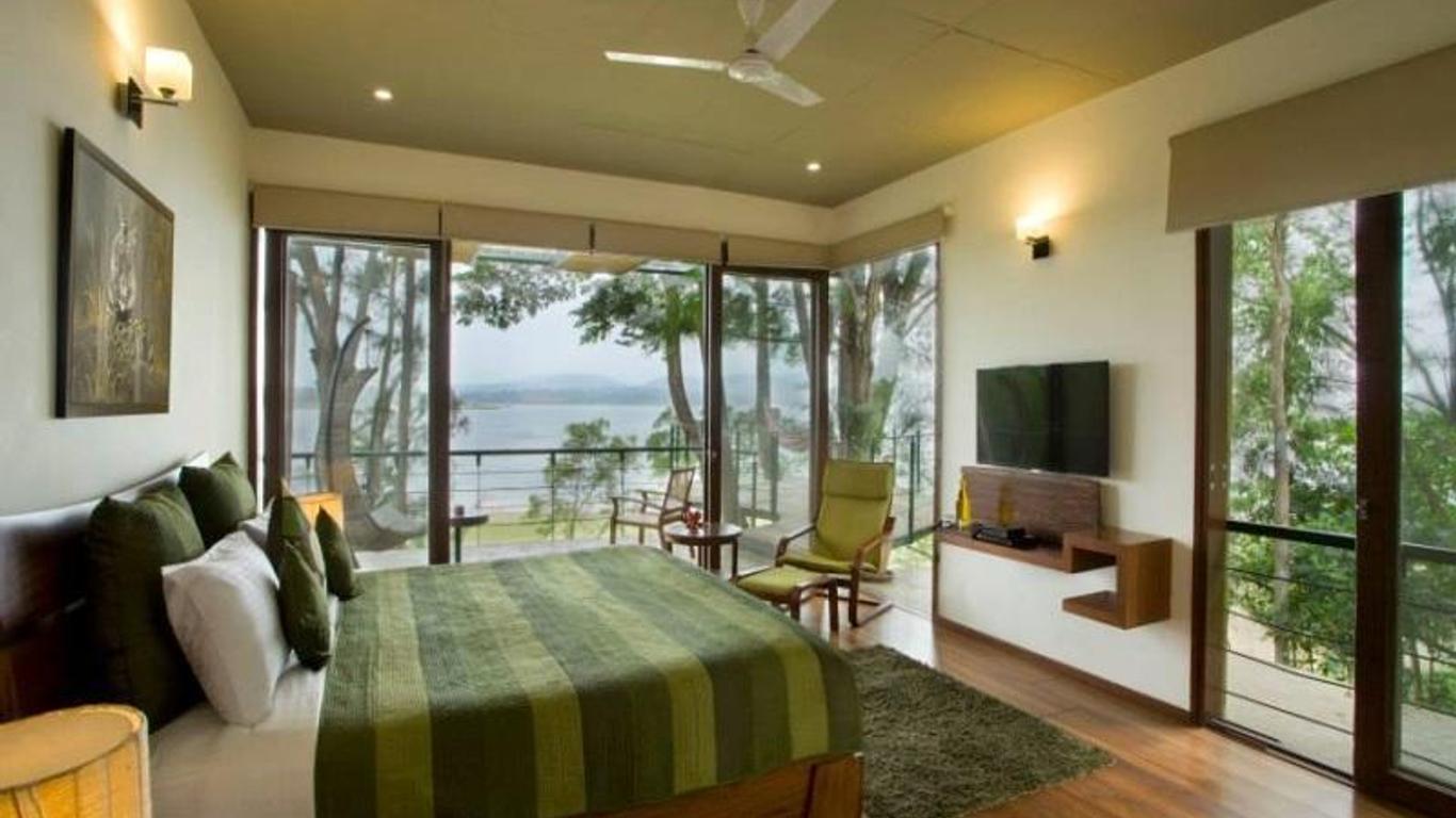 Waterwoods Lodges & Resorts