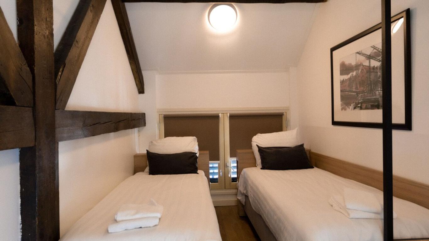 Plantage Garden Apartments