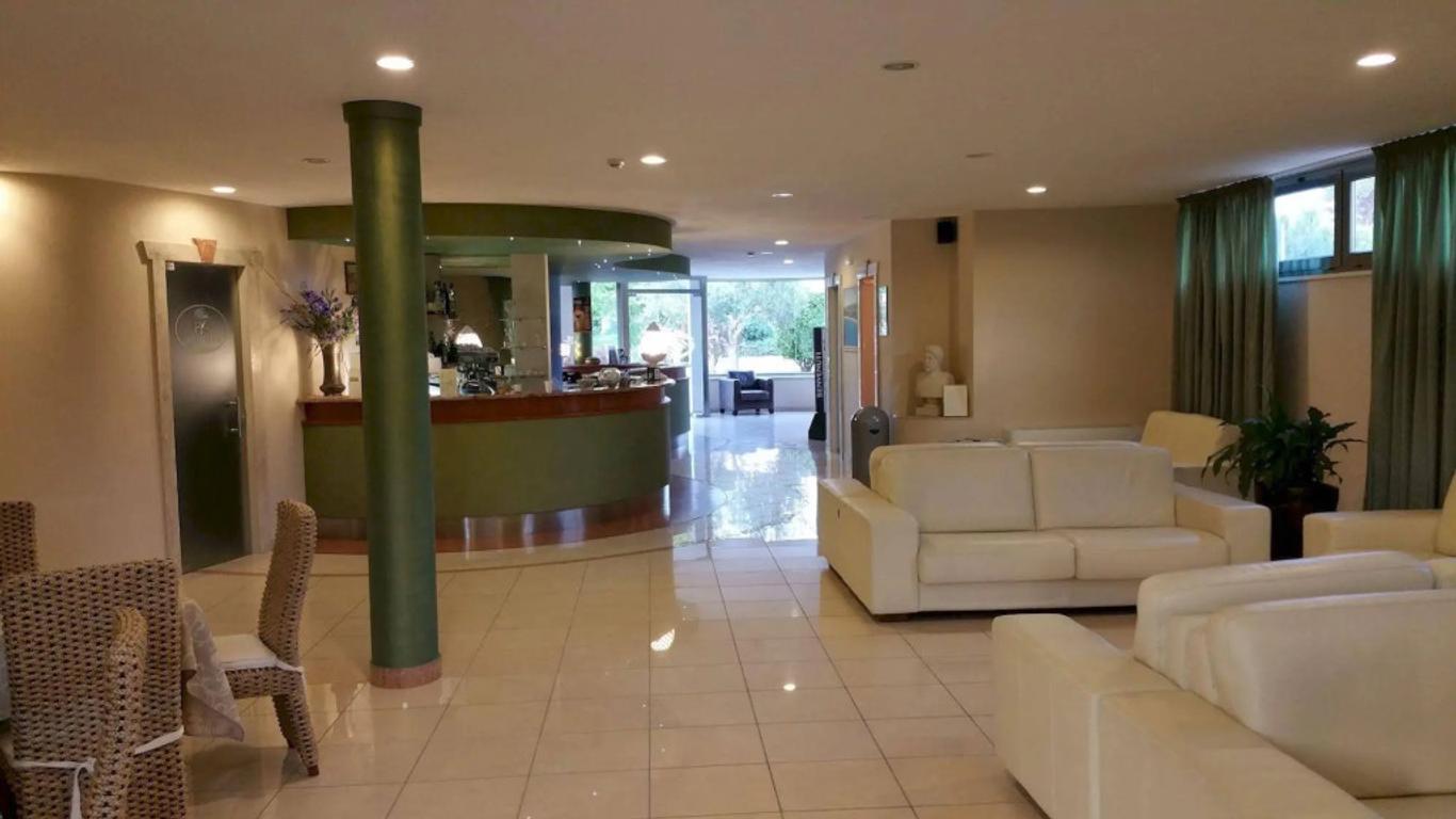 Hotel Club Koine