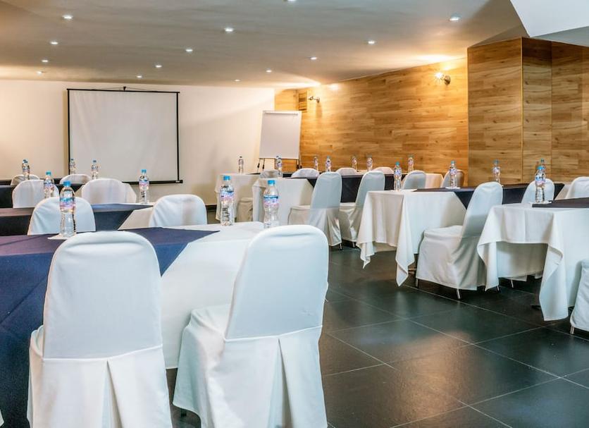 Sala ricevimenti Foto
