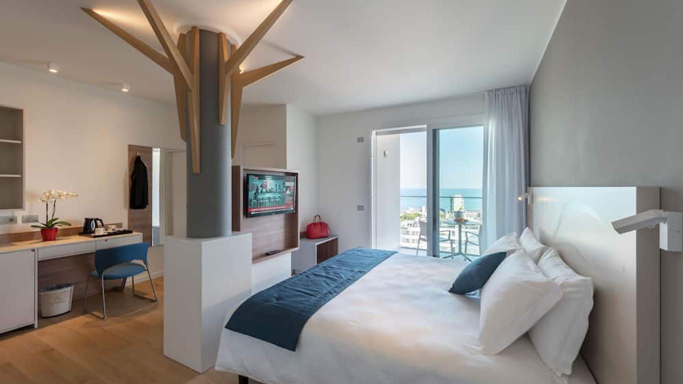Hesperia Hotel & Residence