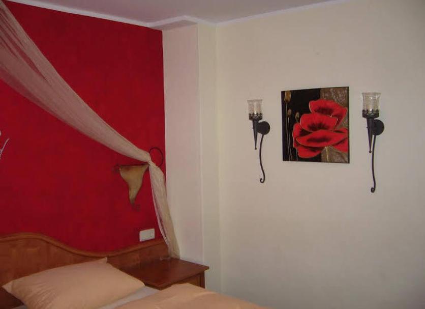 Scale Foto