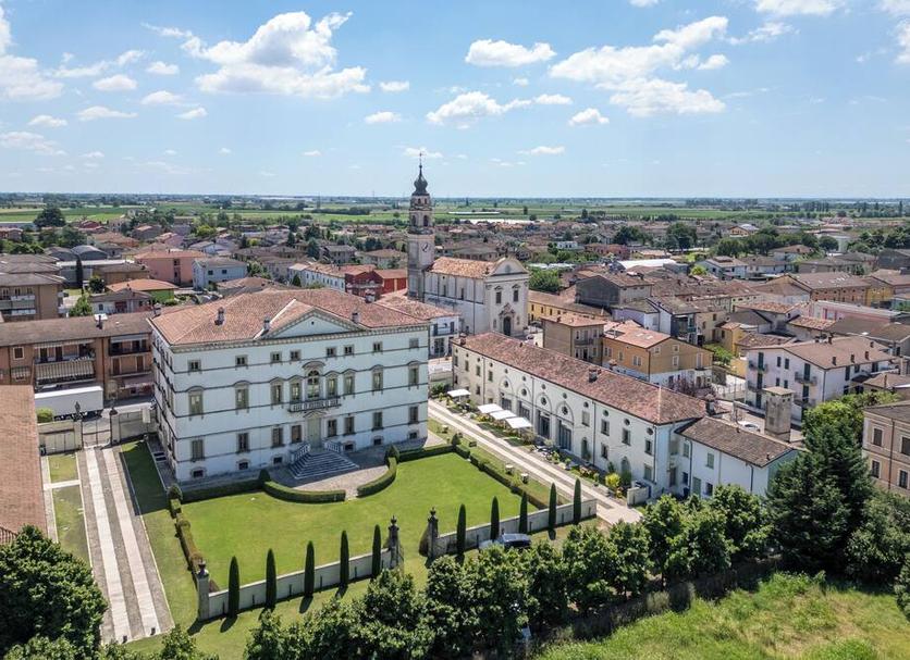 Vista esterna Foto
