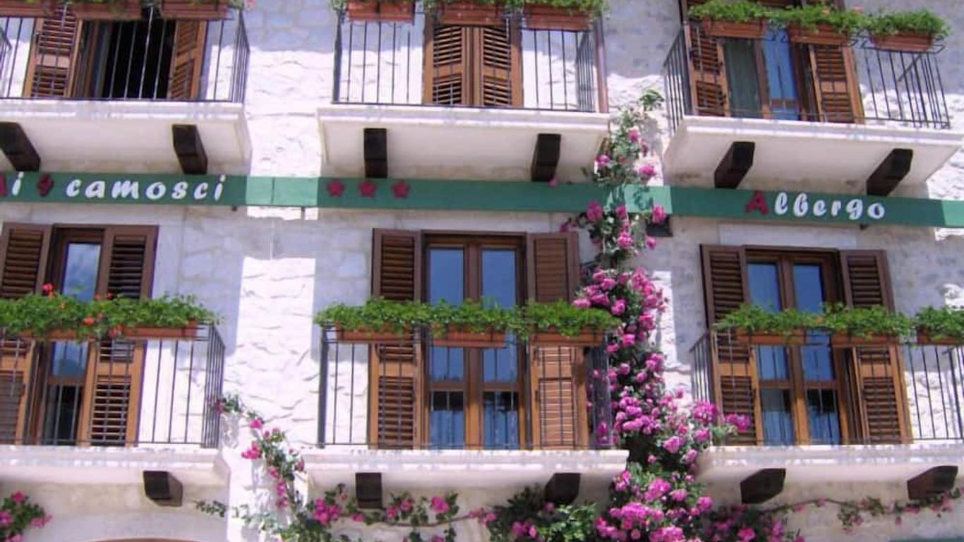 Hotel Ai 4 Camosci