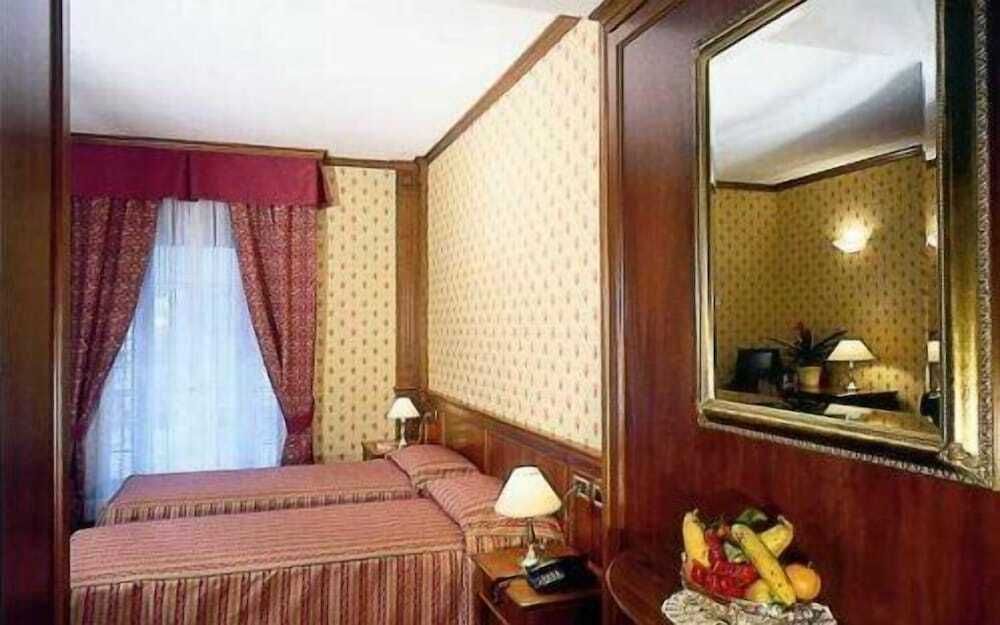 Altro