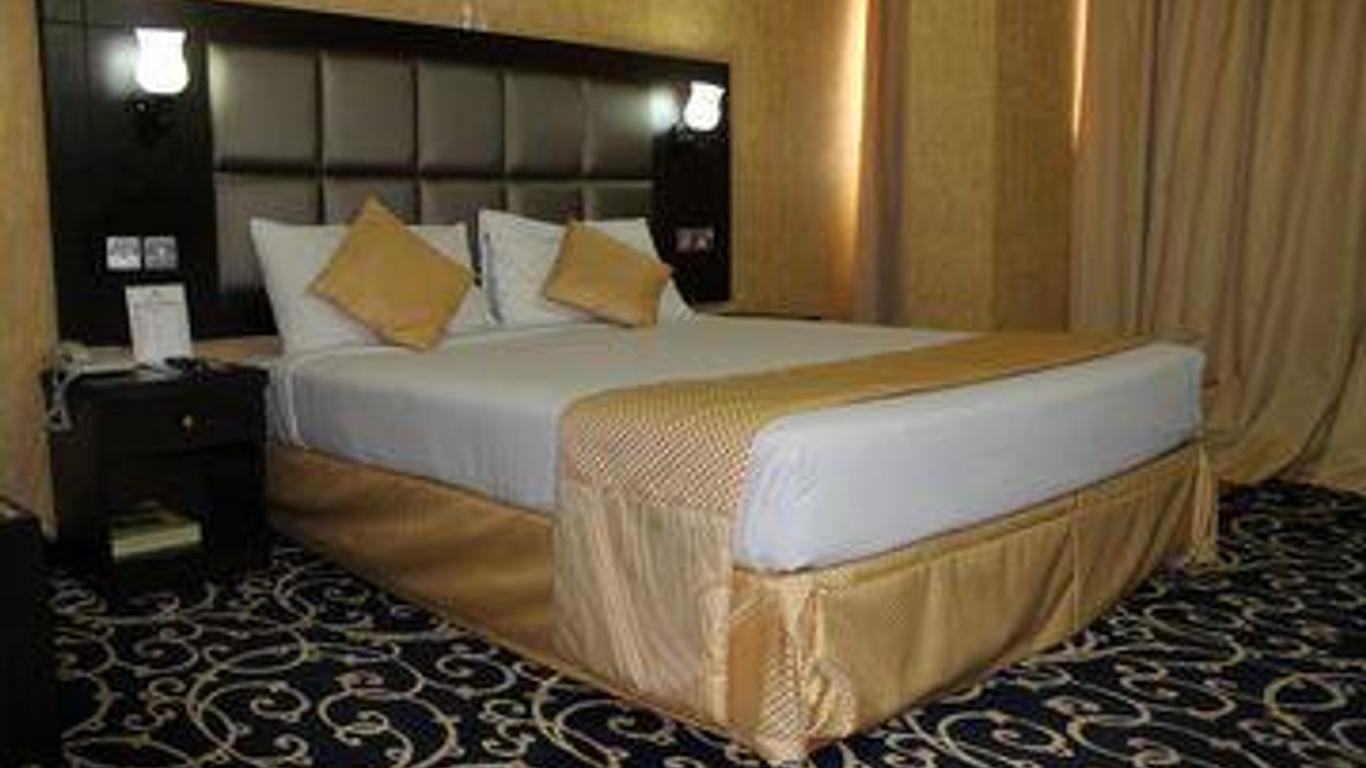 Three 888 Hotel