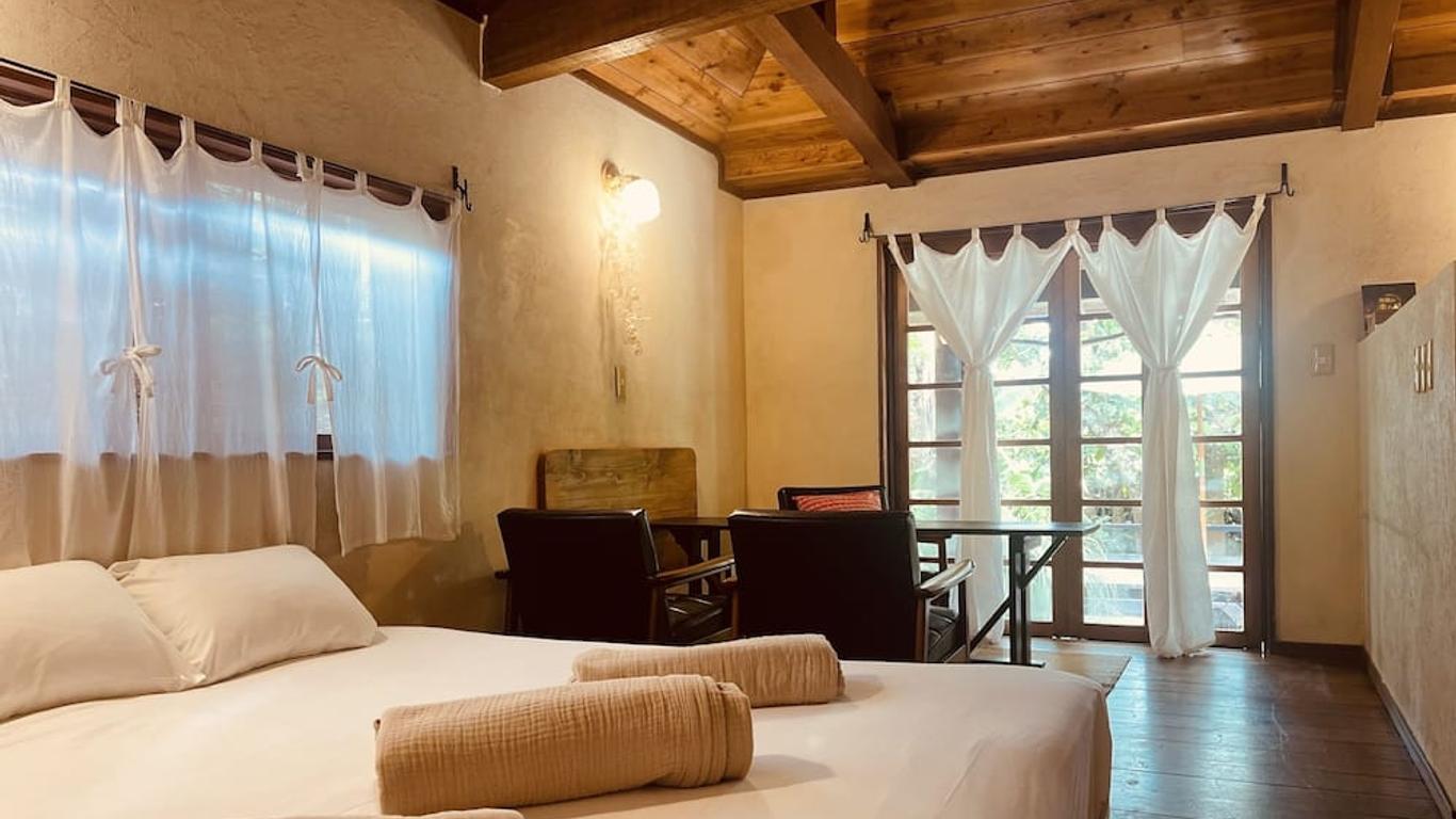 Guest house cago