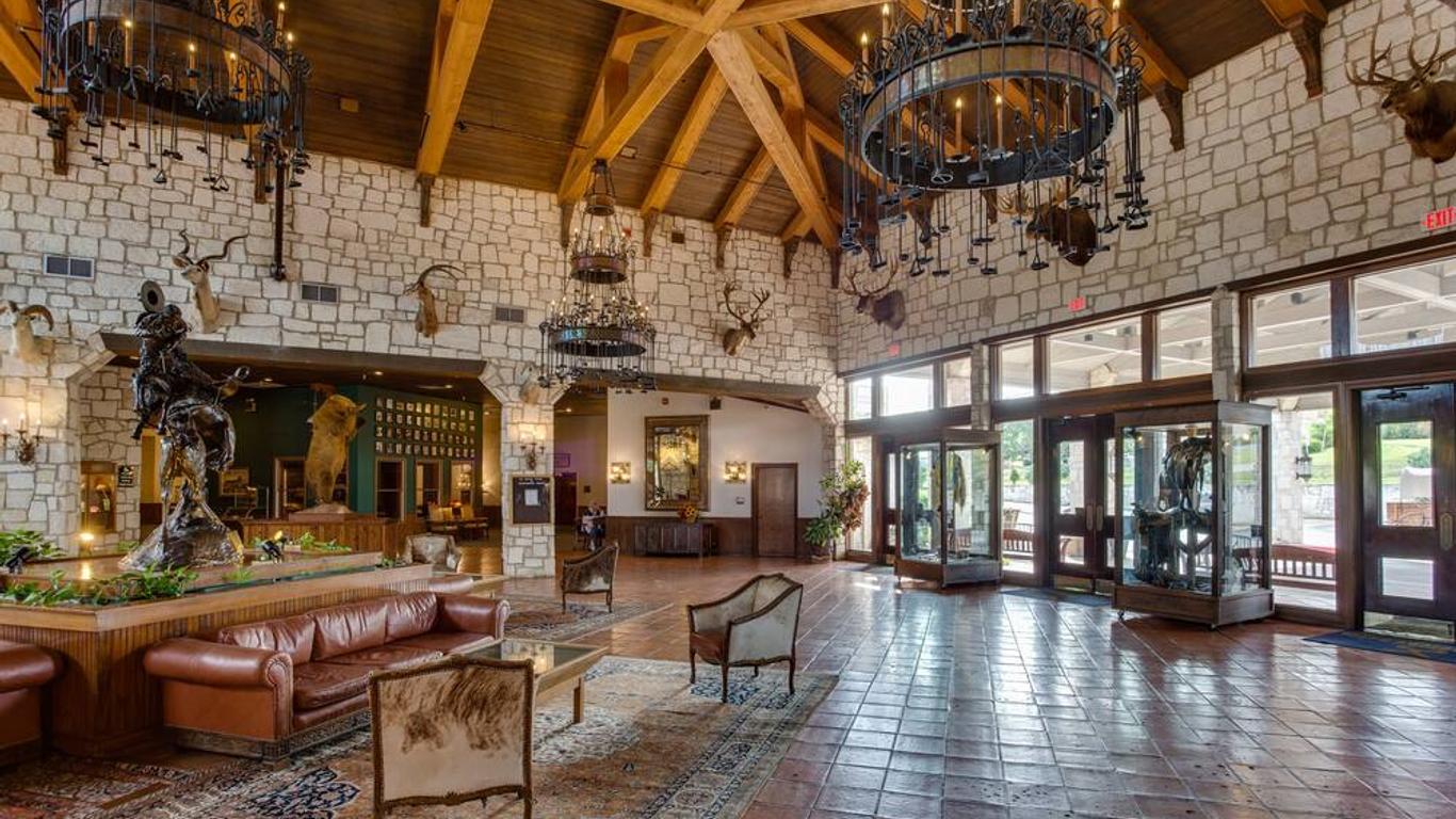 Y O Ranch Hotel and Conference Center