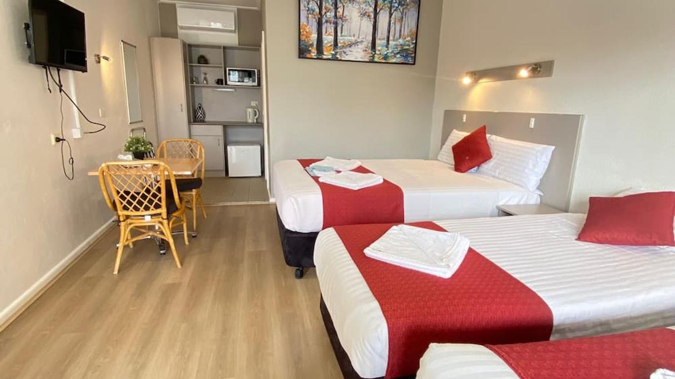 Cobb Inlander Motel