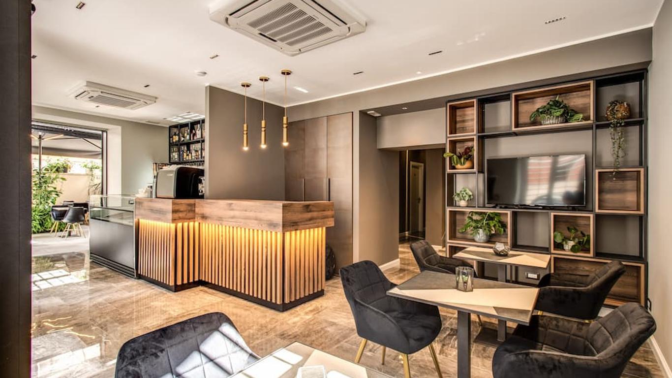 Apollo Boutique Hotel