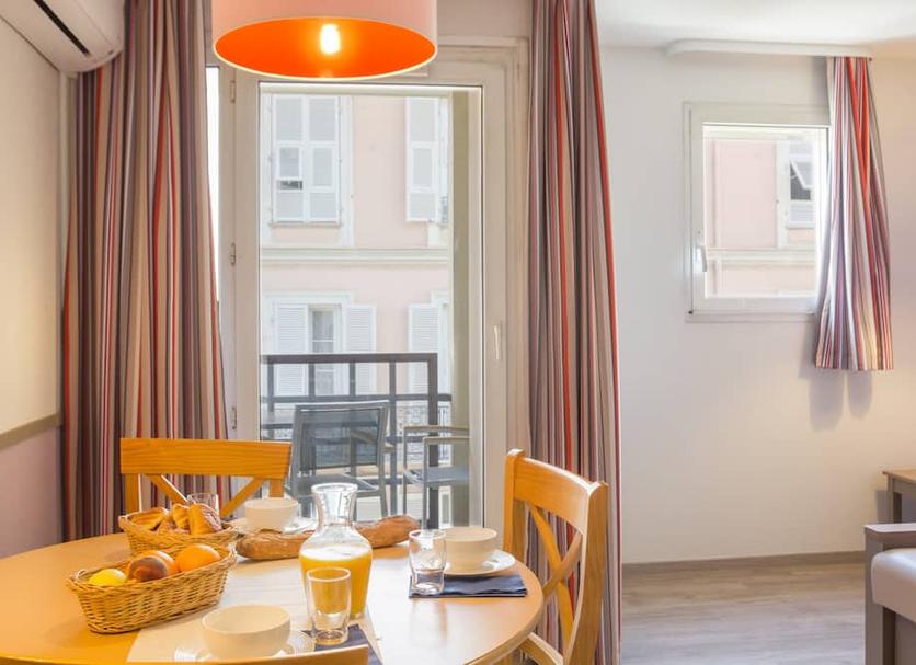 Sala pranzo Foto