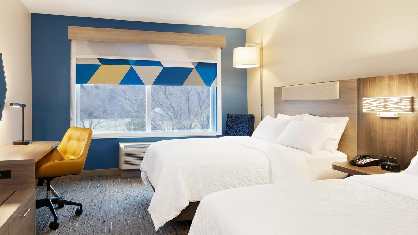 Holiday Inn Express Hotel & Suites Grove City