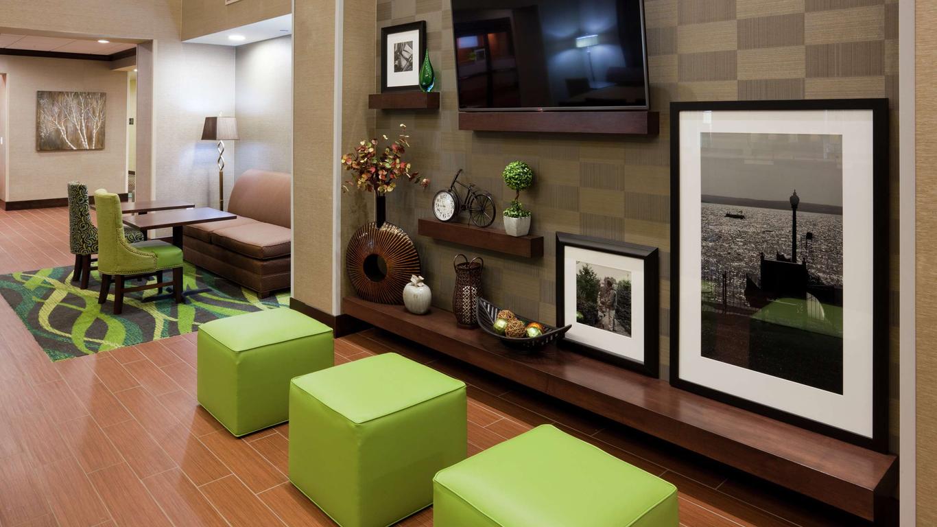 Hampton Inn & Suites Minneapolis West/ Minnetonka