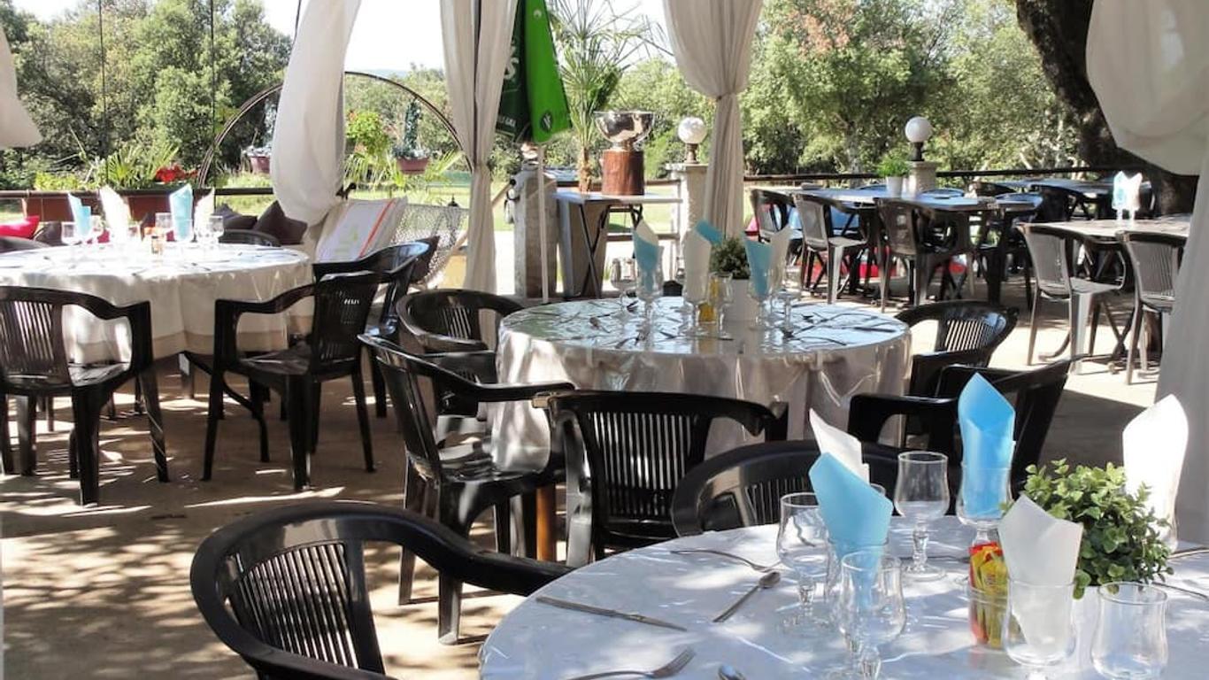 Terrasses de l'Aven