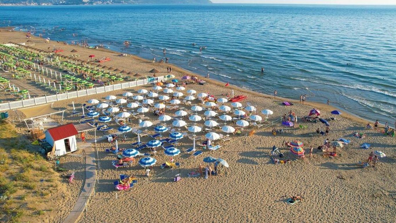 Hotel Artemide Mare