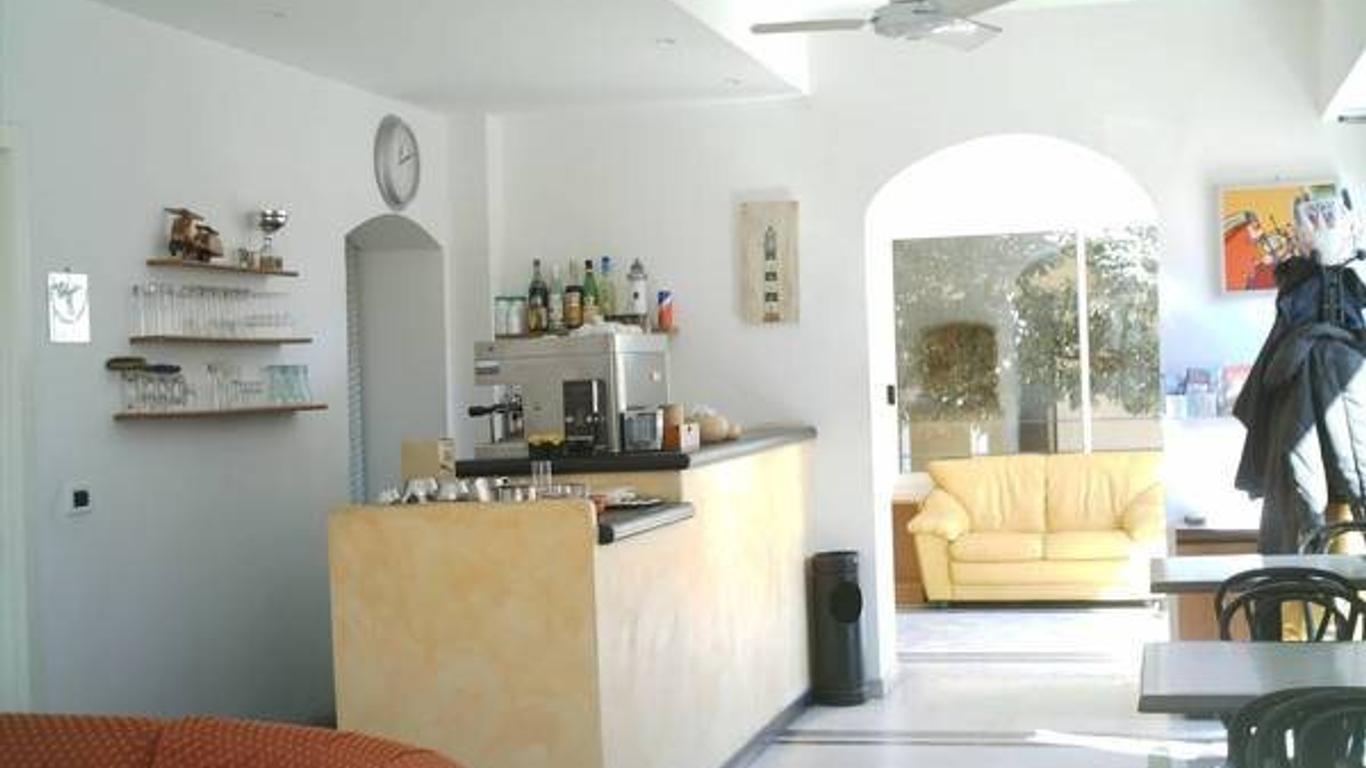 Hotel Mimosa