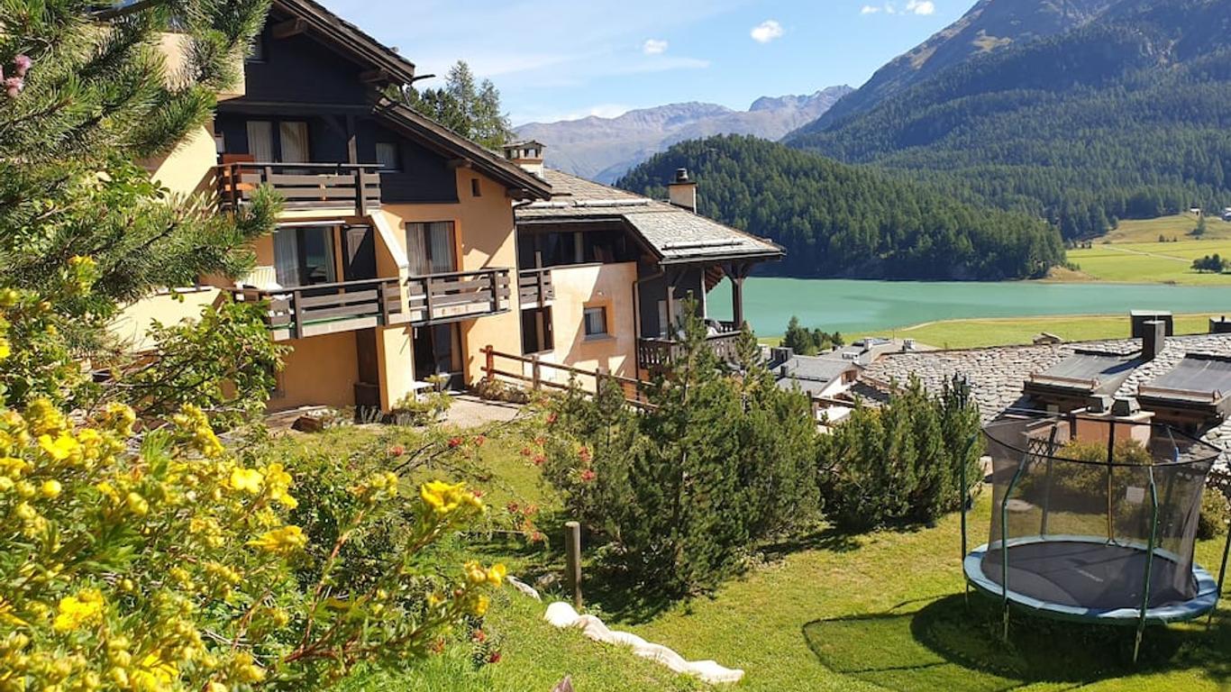 Aparthotel Chesa Bellaval
