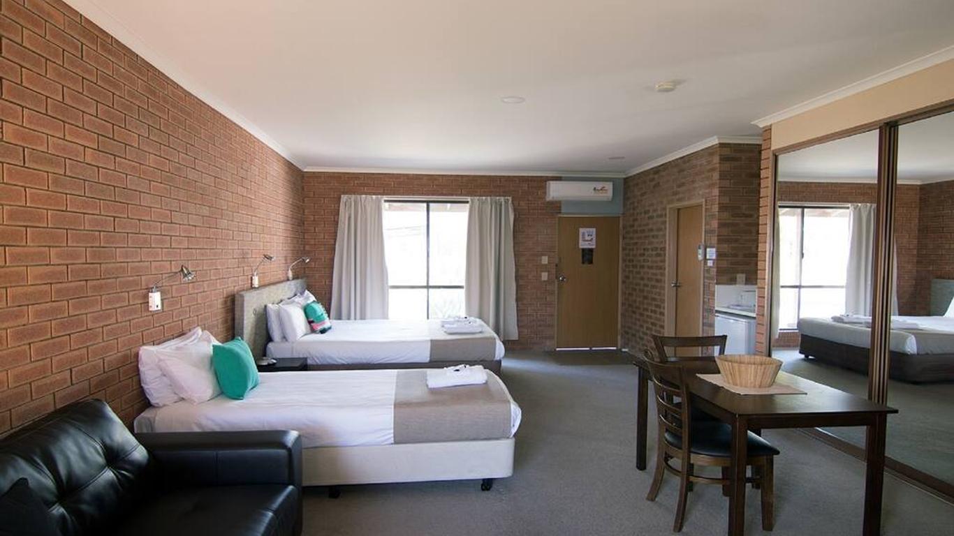 Ashleigh Court Motor Inn
