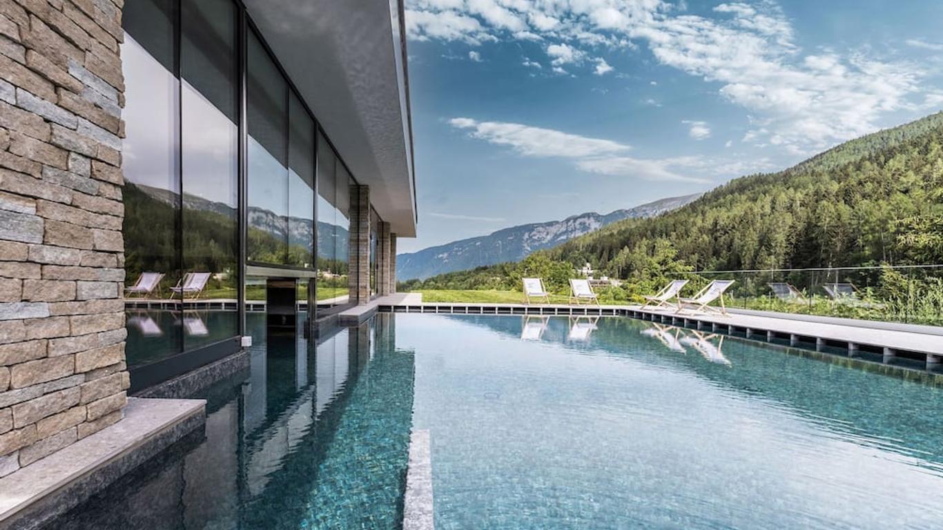 Gaia Residence Hotel