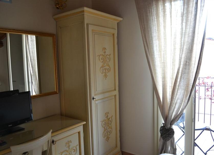 Dotazioni in camera Foto