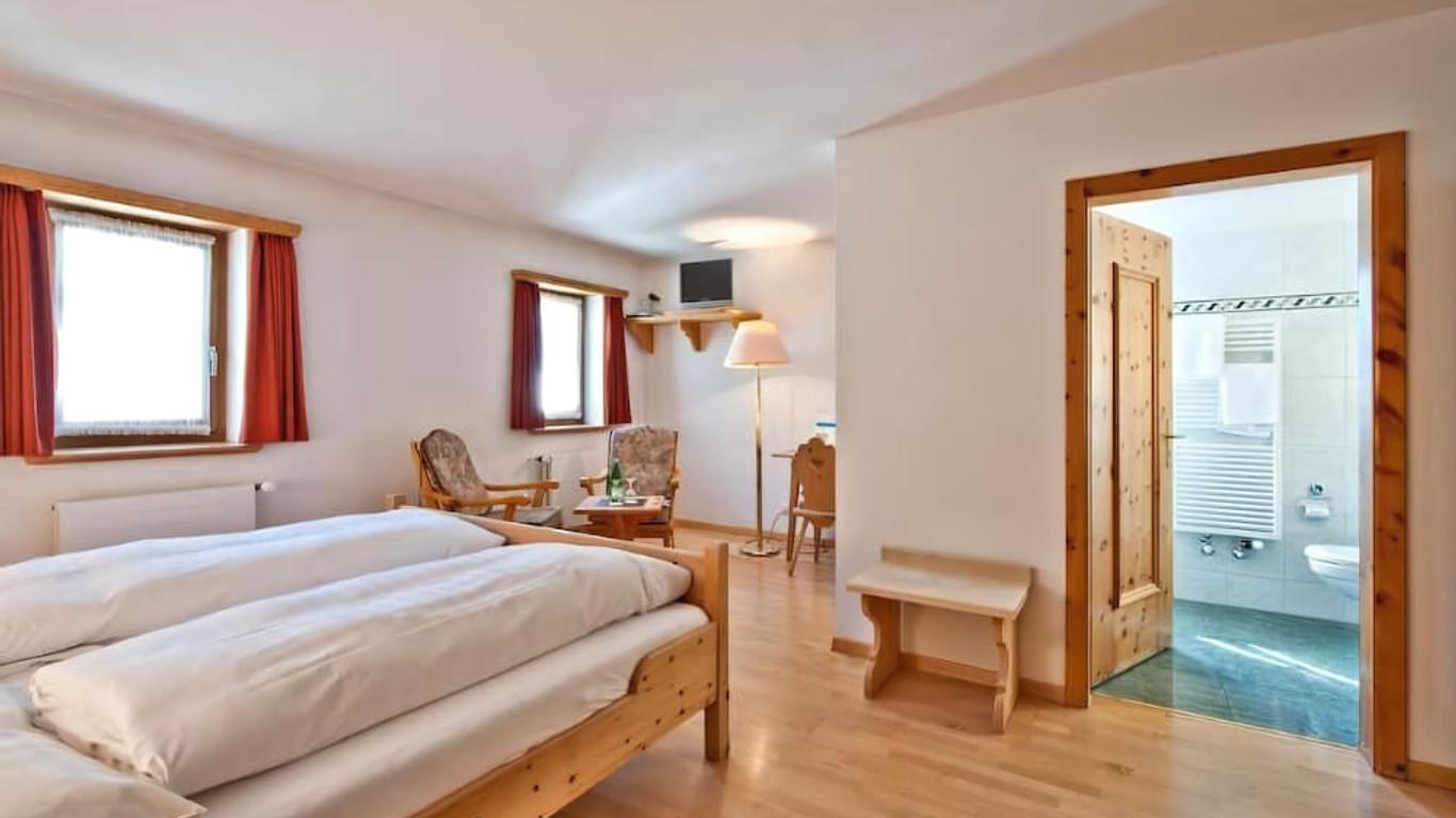 Historic Hotel Crusch Alva