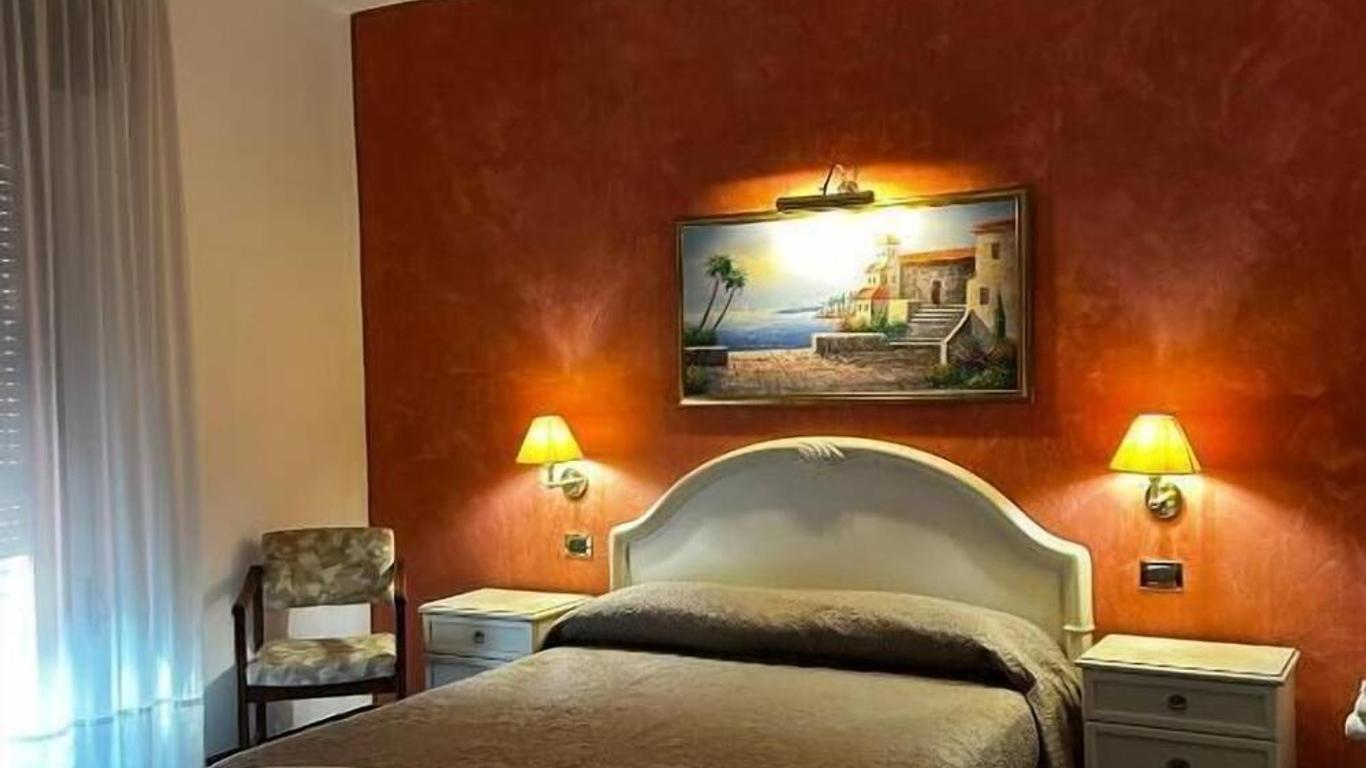 Hotel Rey's