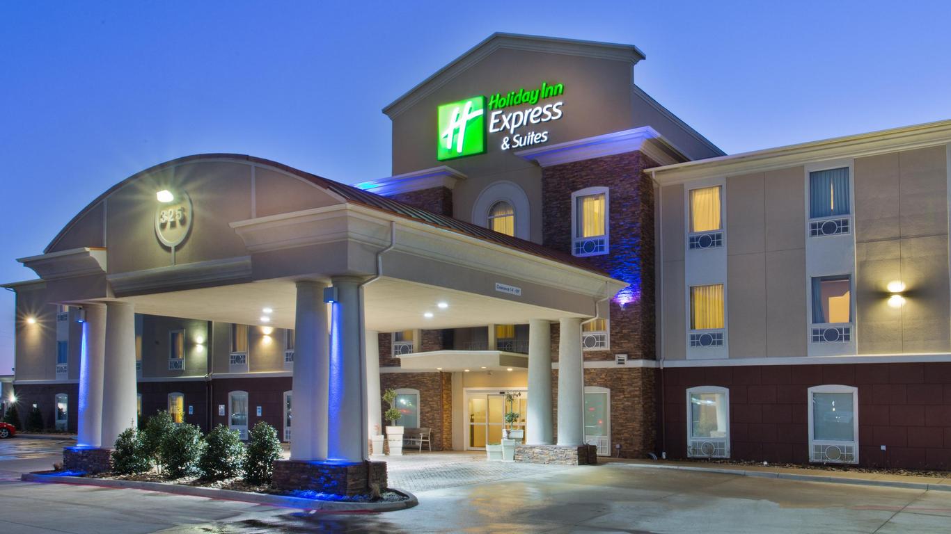 Holiday Inn Express Hotel & Suites Alvarado By IHG