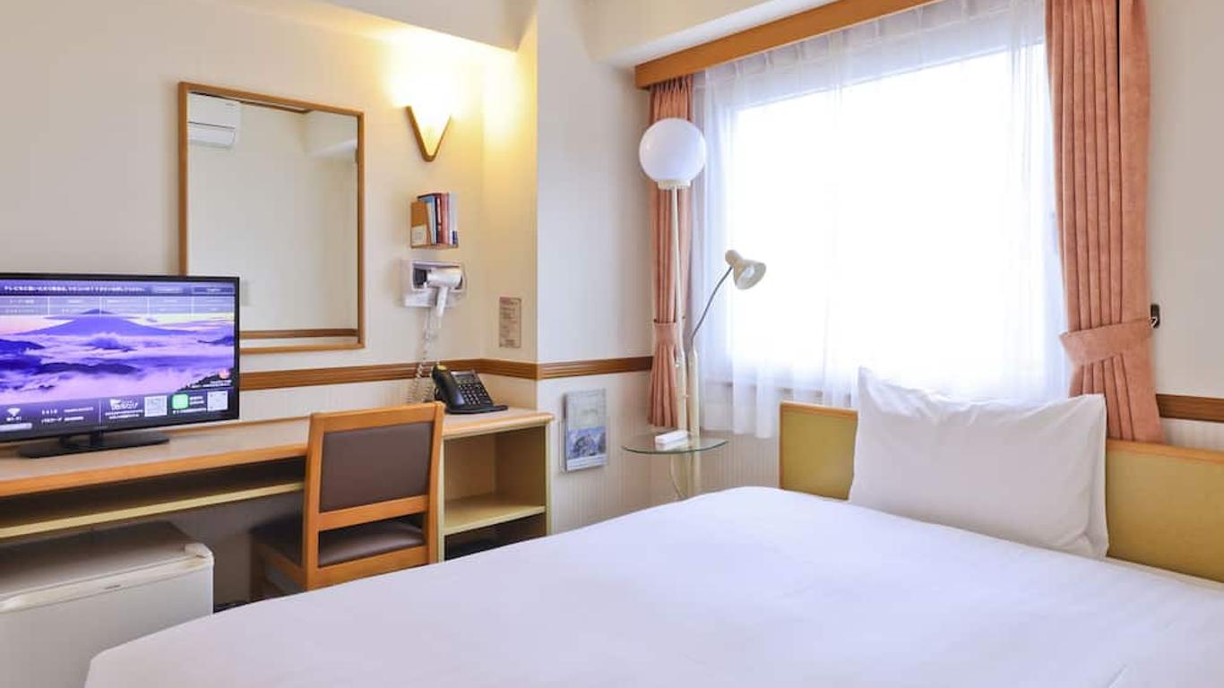 Toyoko Inn Shimonoseki Kaikyo yume tower Mae