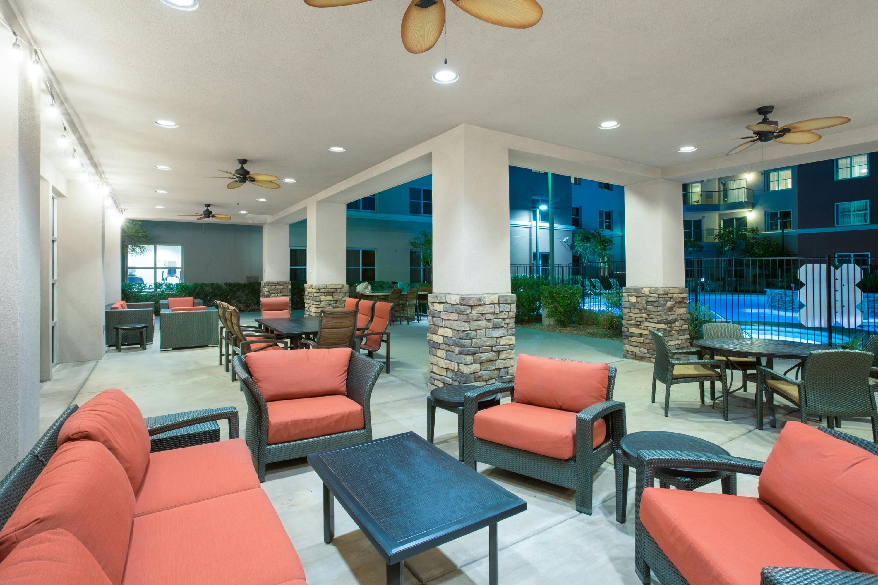 Area lounge