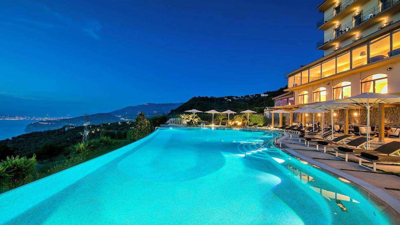 Due Golfi Grand Hotel