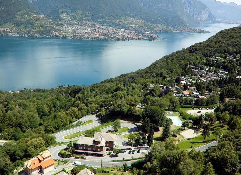 Vista esterna Foto