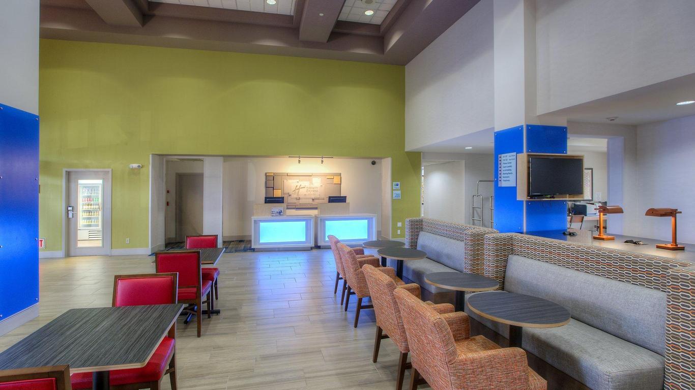 Holiday Inn Express & Suites Tempe