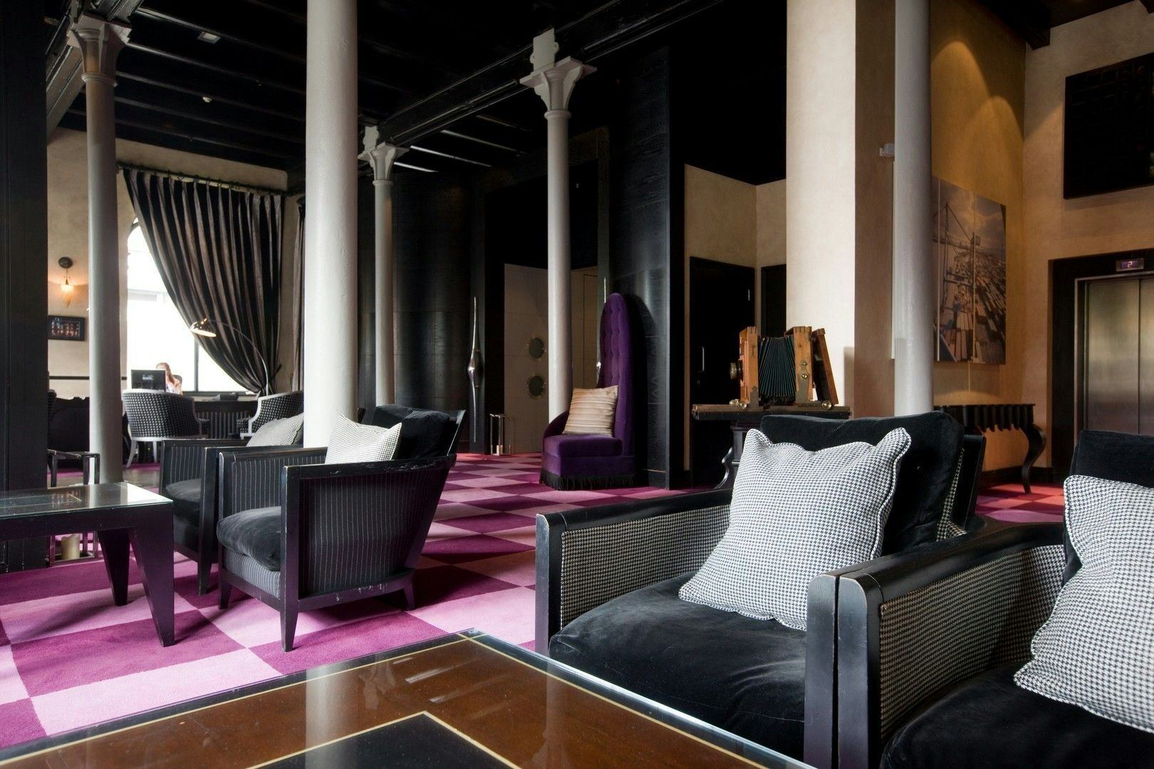 Area lounge