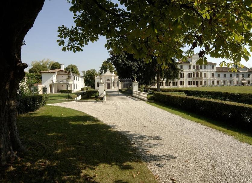 Vista esterna Foto