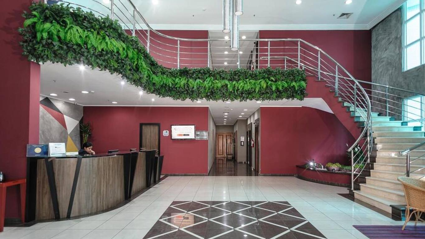 Hotel The Premium