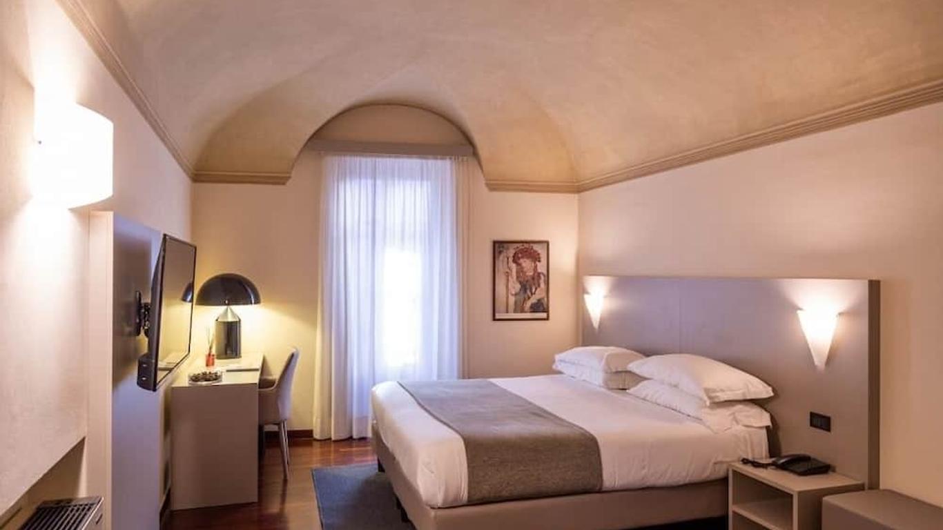 Hotel Boutique Antiche Mura