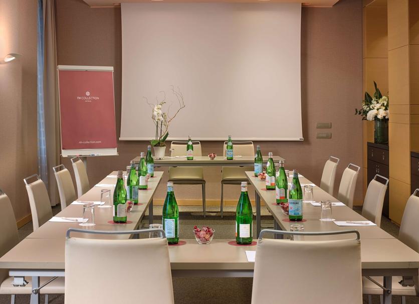 Sala conferenze Foto